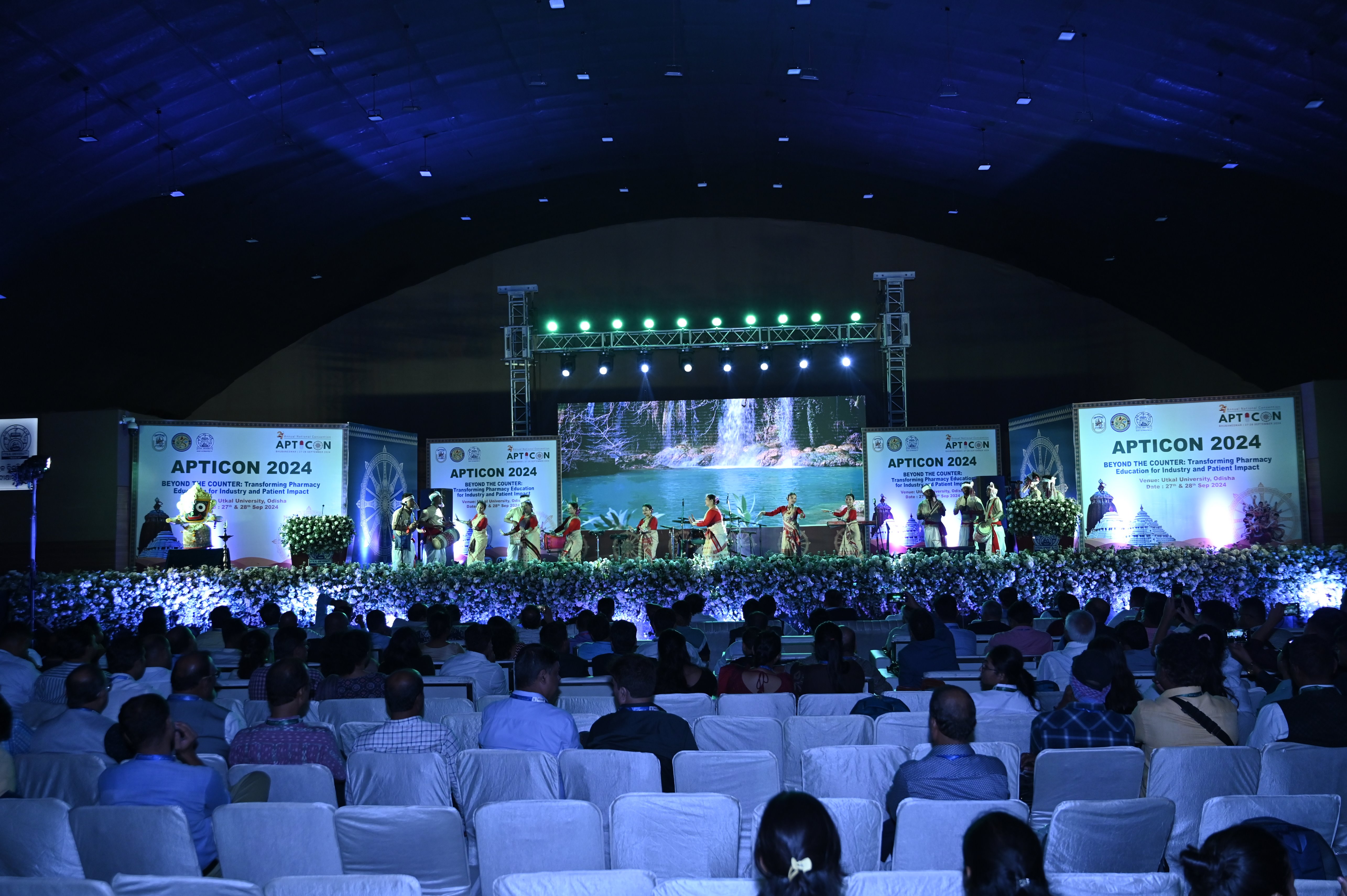 APTICON — Conference Moments